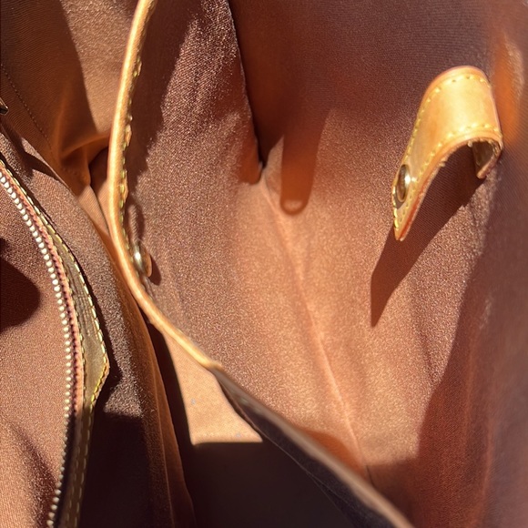 Authenticated⭐️LV Vavin GM Tote - Picture 6 of 17